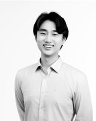 Jeyoung Lee